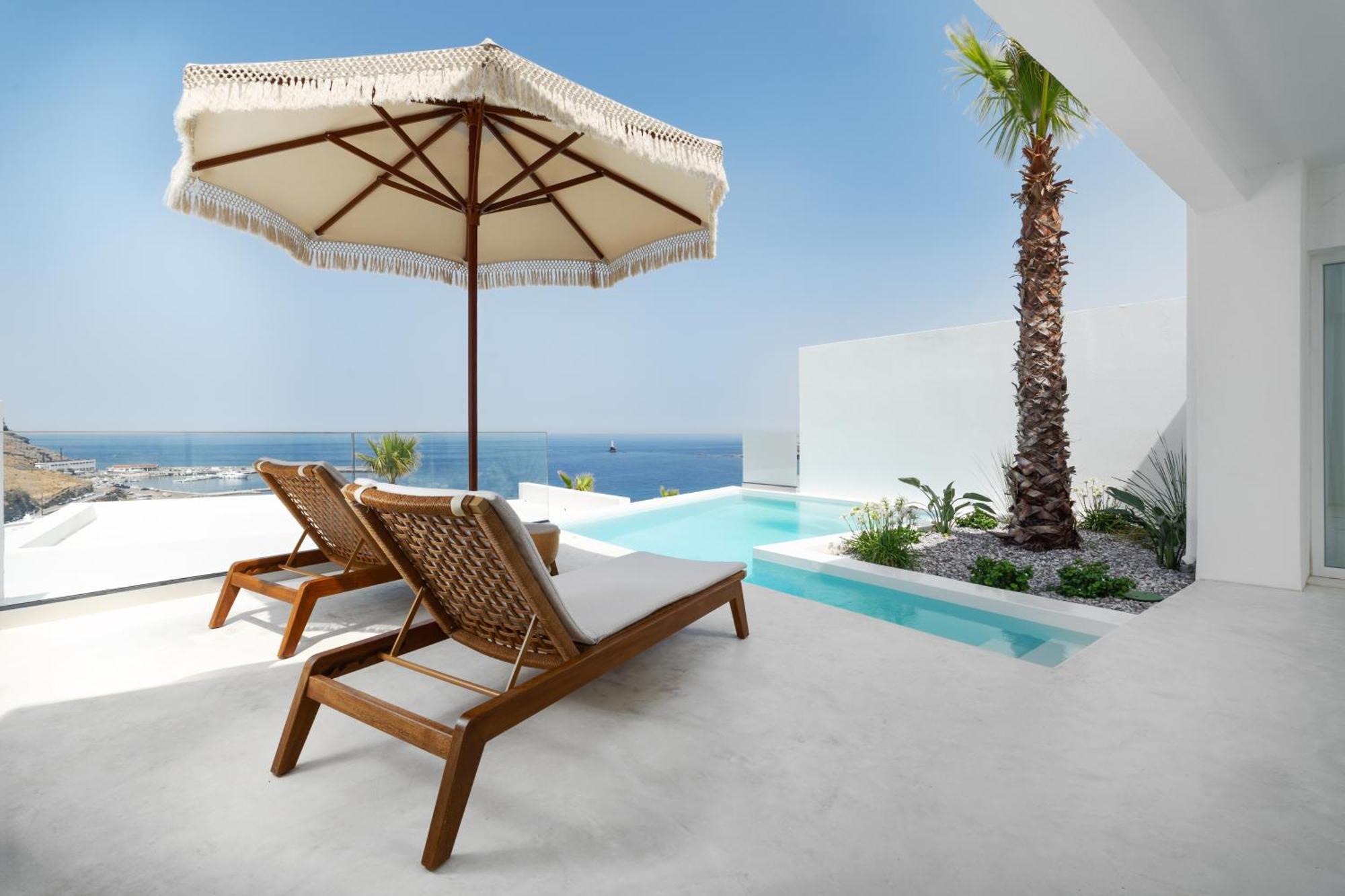 Golden Vista, Beachfront Suites By Explore Andros エクステリア 写真